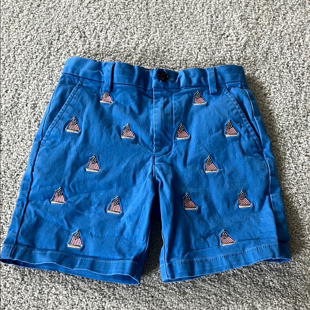 Vineyard vines boys 6 American flag blue chino shorts adjustable waist